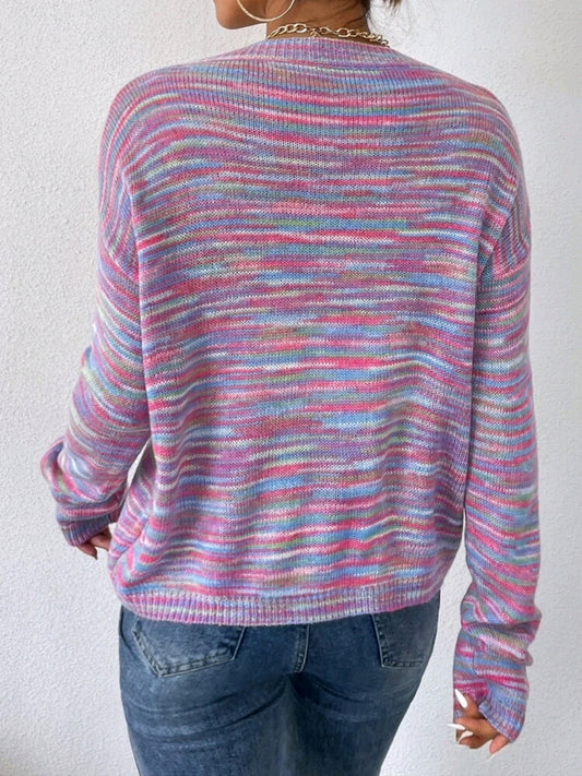 Sueter tejido tie dye, en cuello V