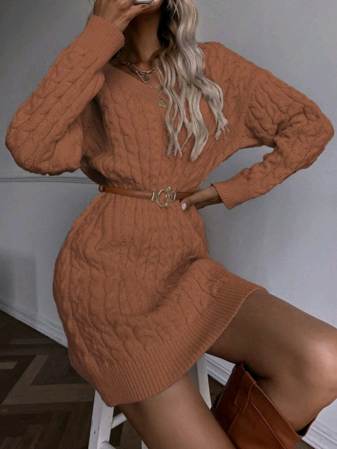 Vestido sueter tejido, en cuello V (sin cinturón)